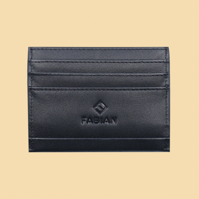 fabian leather black card holder fmwc slg14 b front Fabian leather black card holder fmwc slg14 b front