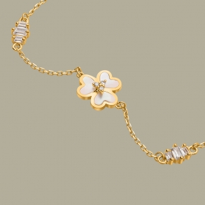 Fabian 3 Petal Flower Design Gold Bracelet-FLJ-OA17B5411S-BR.G 02