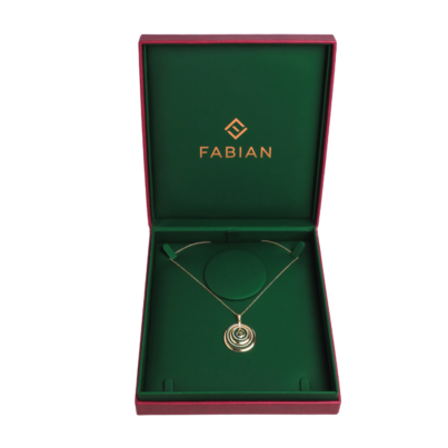 fabian-golden-moms-love-necklace-01.jpg